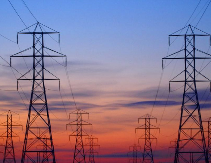 公司主要生產架空絕緣金屬、連接金具、變電金具